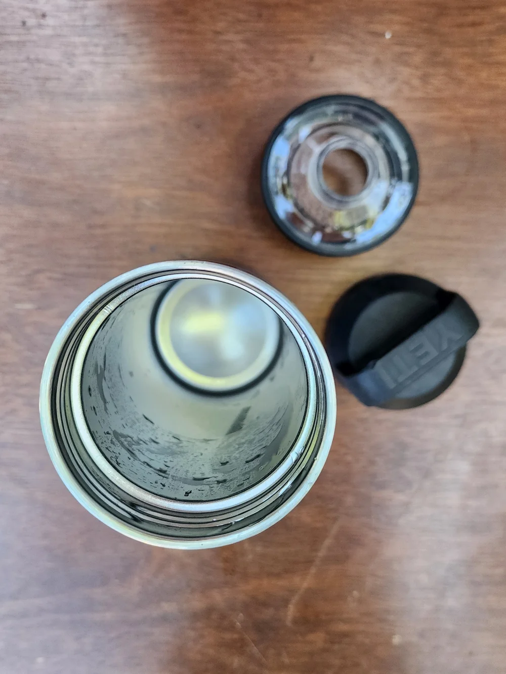 YETI Rambler 18 oz Vacuum Insulated Water Bottle with Chug Cap - Navy Blue